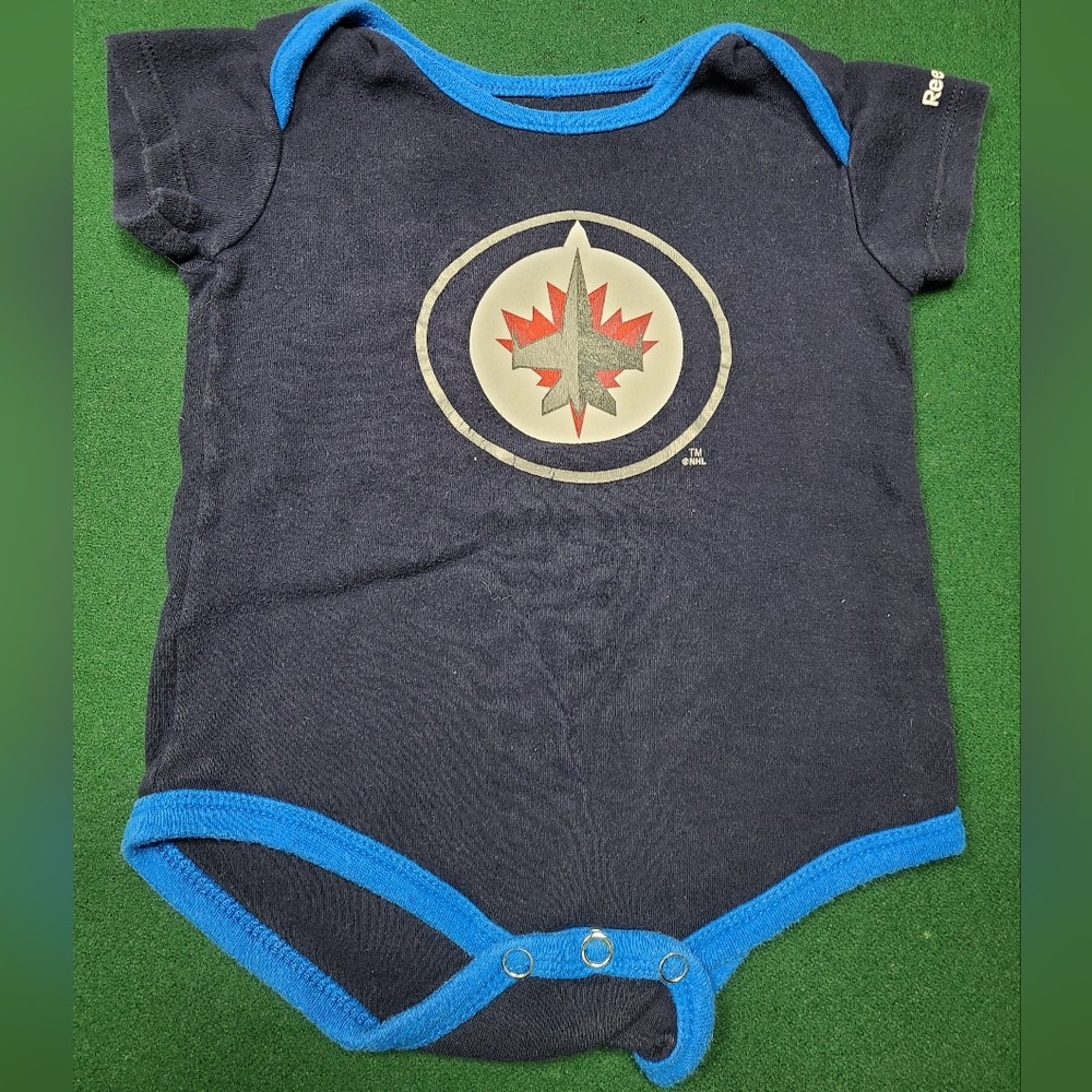 Winnipeg Jets Onesie GUC